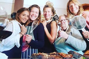 Surfcamp in Algarve kitchen team