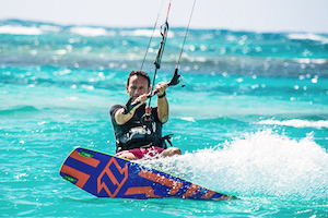 Surfcamp in Algarve kitesurf lessons