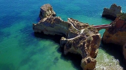 lagos-rocks-bridge-algarve-kitesurf-camp