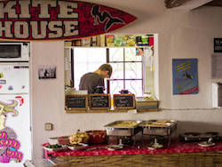 lunch-buffet-algarve-kitesurf-camp